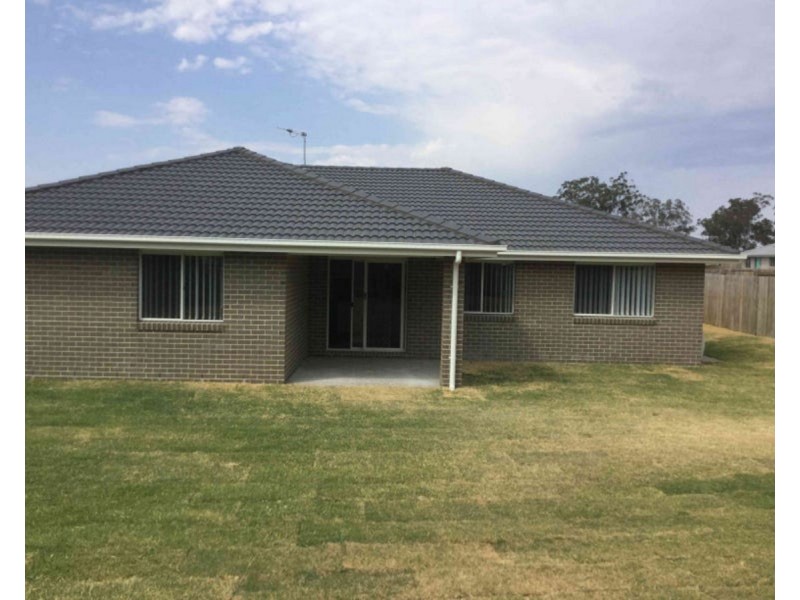 90 Maynes Street, Warwick QLD 4370