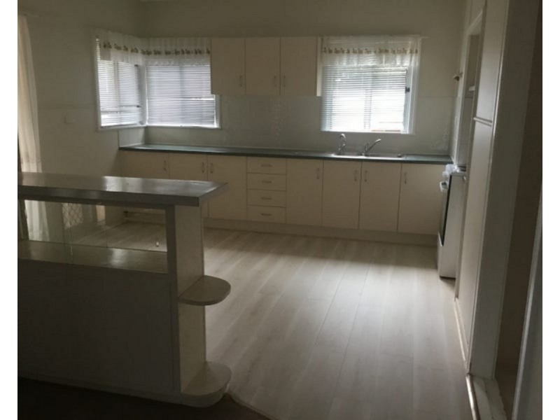 150 Wood Street, Warwick QLD 4370