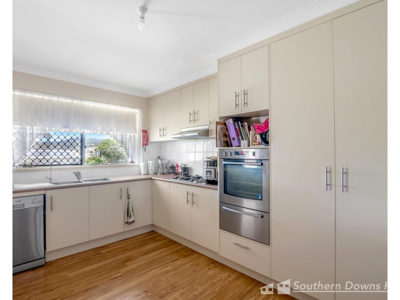 19 Watts Street, Maryvale QLD 4370