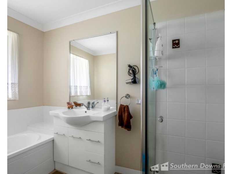 19 Watts Street, Maryvale QLD 4370