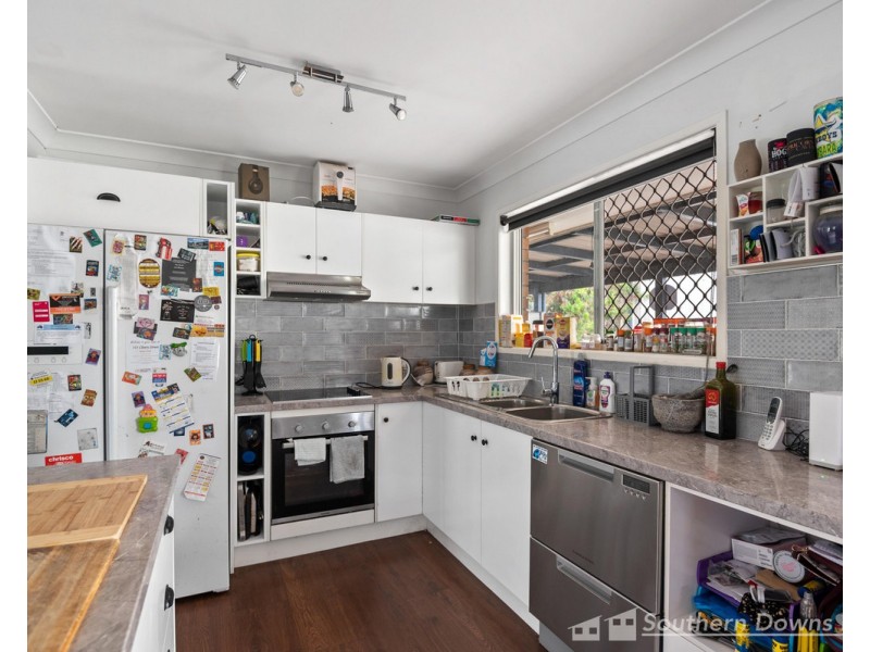 111 Cleary Street, Warwick QLD 4370