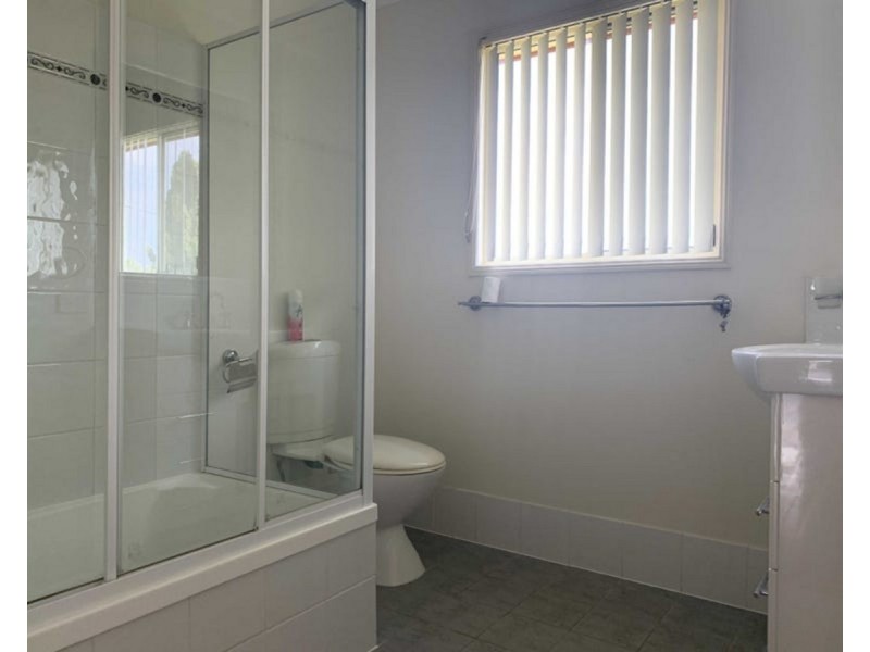 4 Arnold Street, Allora QLD 4362