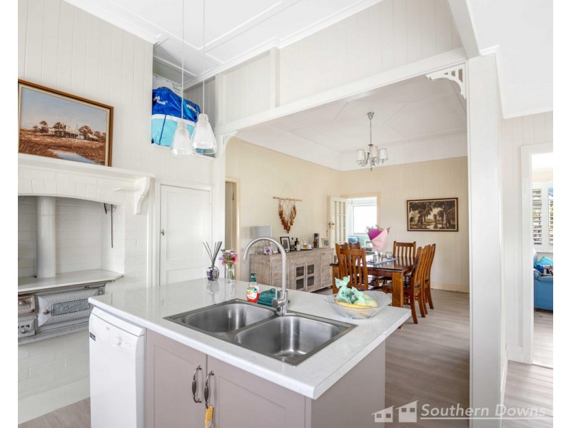 186 Palmerin Street, Warwick QLD 4370