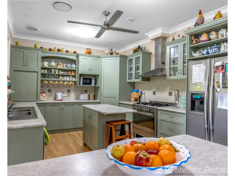 46-48 Raff Street, Allora QLD 4362