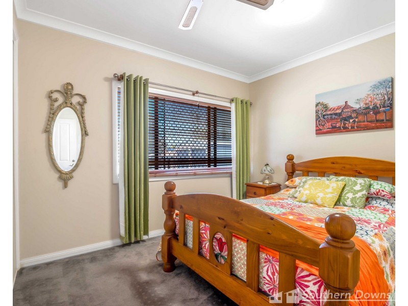 46-48 Raff Street, Allora QLD 4362