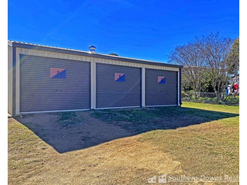12 Briggs Street, Warwick QLD 4370