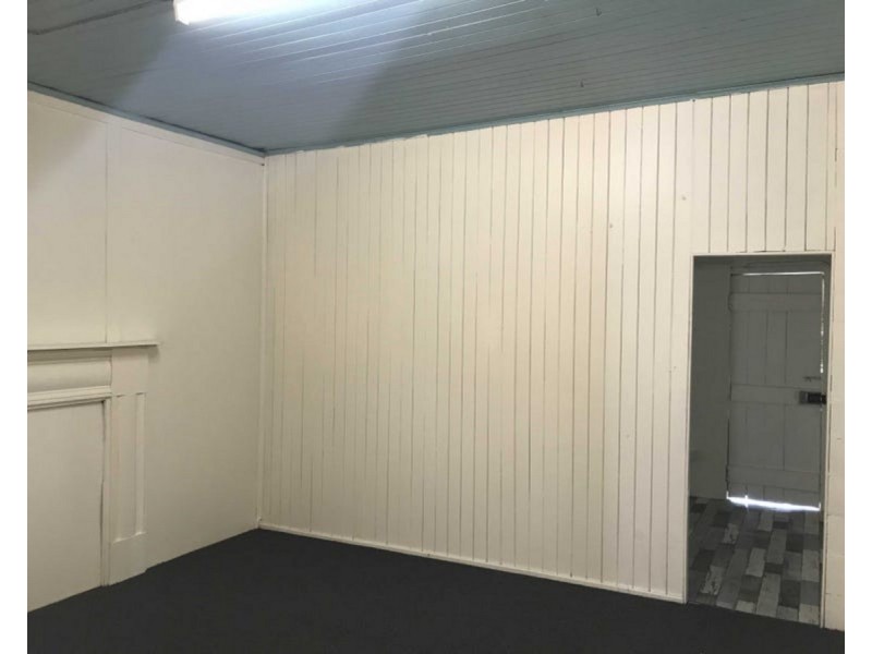37 Stewart Avenue, Warwick QLD 4370