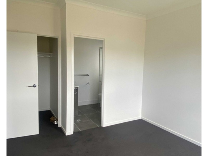 21 McDougall Street, Warwick QLD 4370