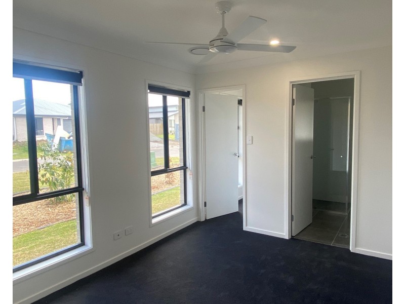 1/2-4 Compass Crt, Warwick QLD 4370