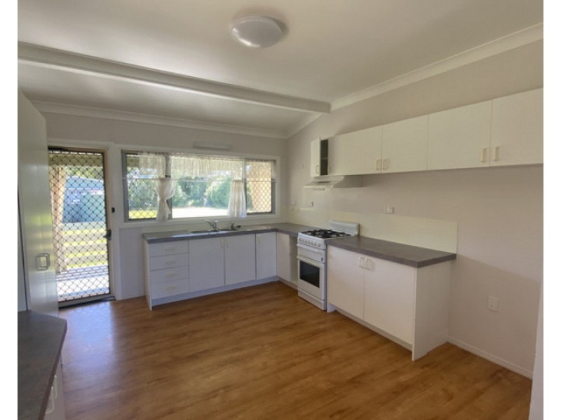 3 Chermside Drive, Warwick QLD 4370