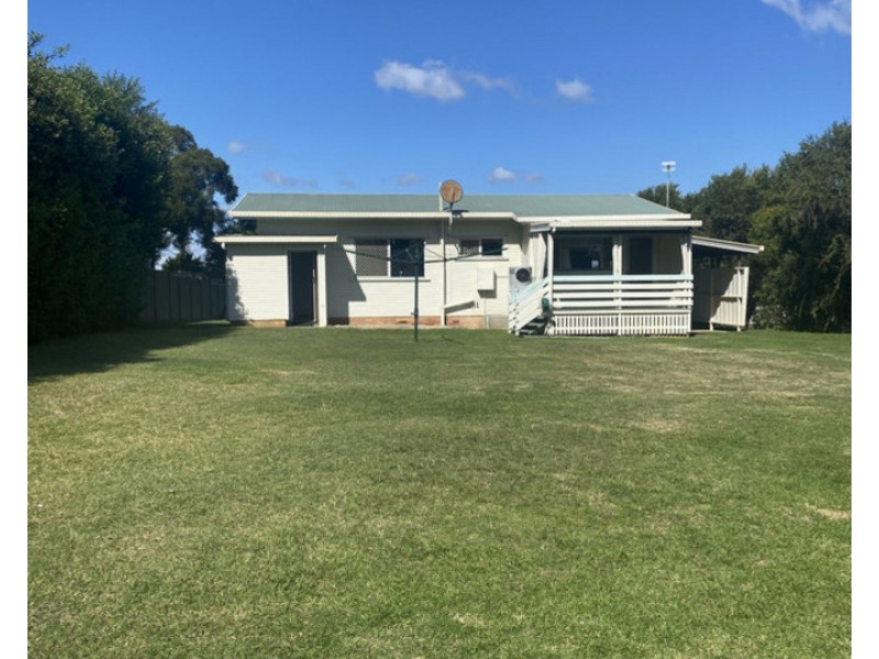 3 Chermside Drive, Warwick QLD 4370