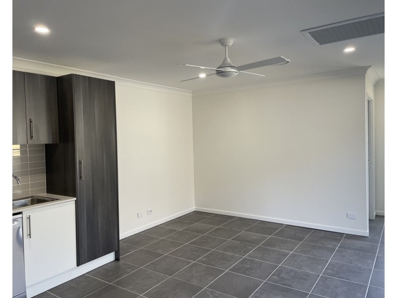 1/23 McDougall Street, Warwick QLD 4370