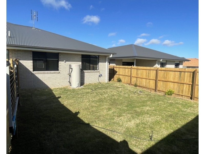 1/23 McDougall Street, Warwick QLD 4370