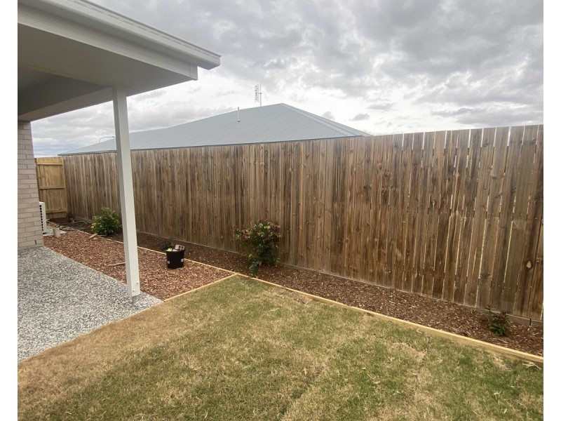 2/17 Meridian Drive, Warwick QLD 4370