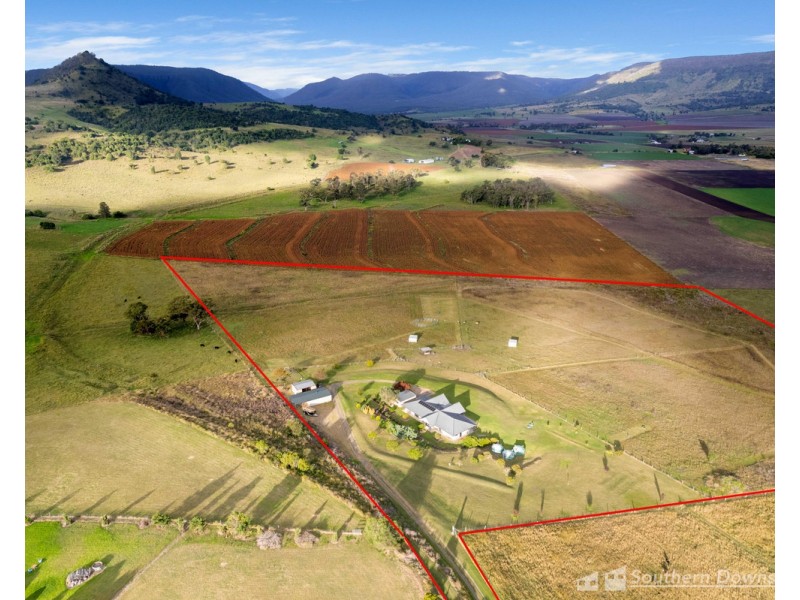 6 Carey’s Road, Emu Vale QLD 4371