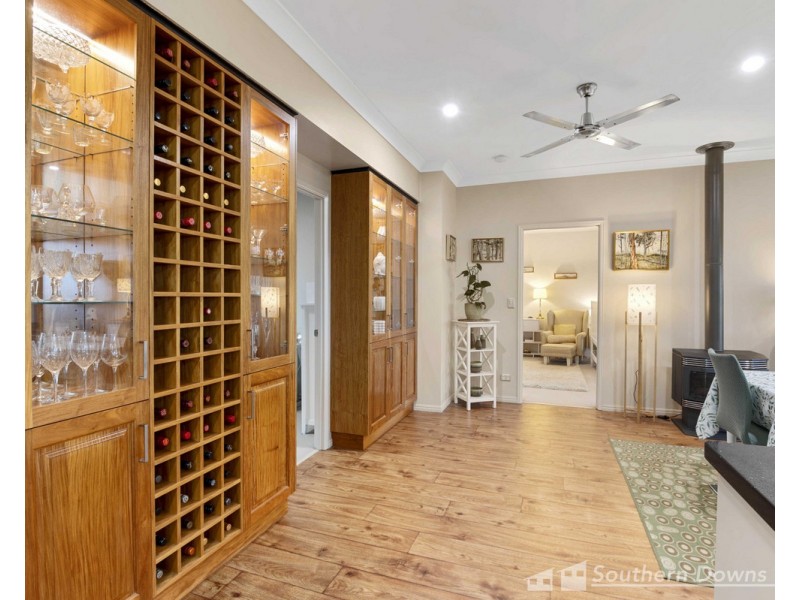 6 Carey’s Road, Emu Vale QLD 4371