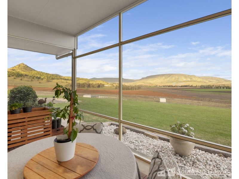 6 Carey’s Road, Emu Vale QLD 4371