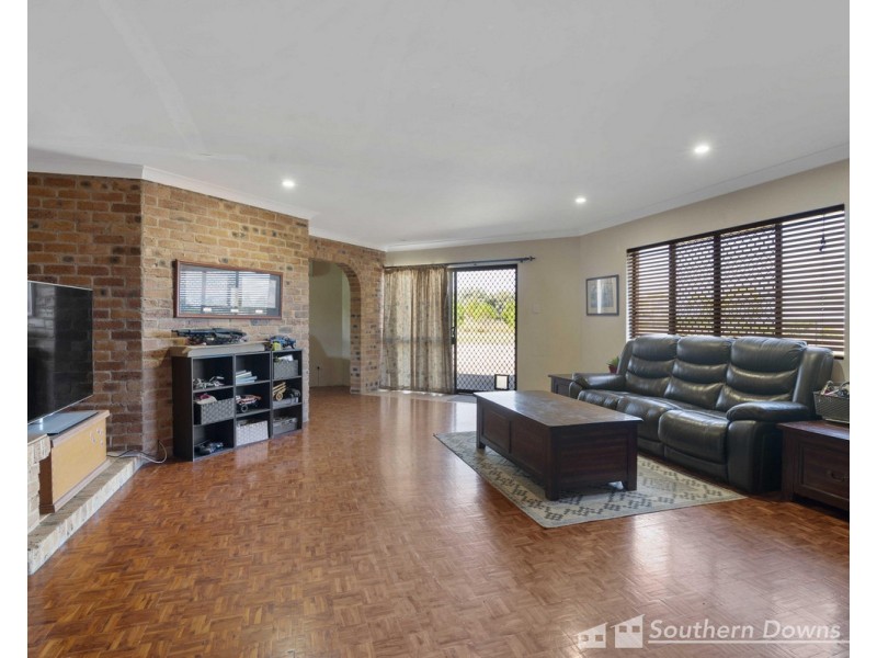 92 Ryans Road, Mount Marshall QLD 4362