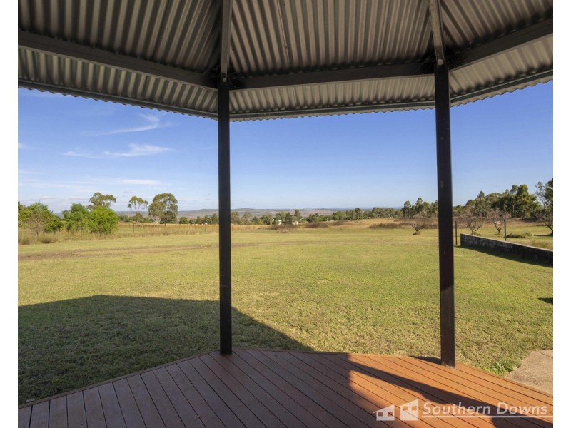 92 Ryans Road, Mount Marshall QLD 4362