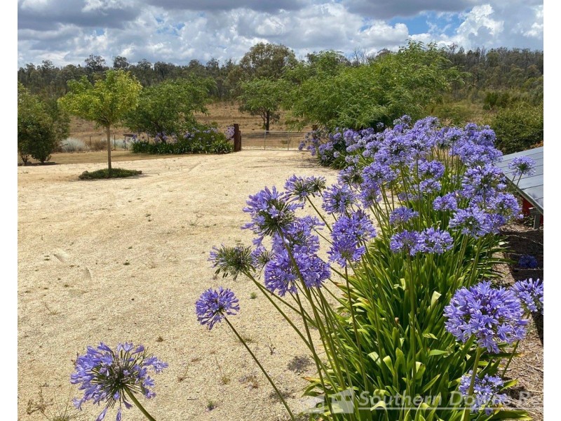18079 Cunningham Highway, Karara QLD 4352