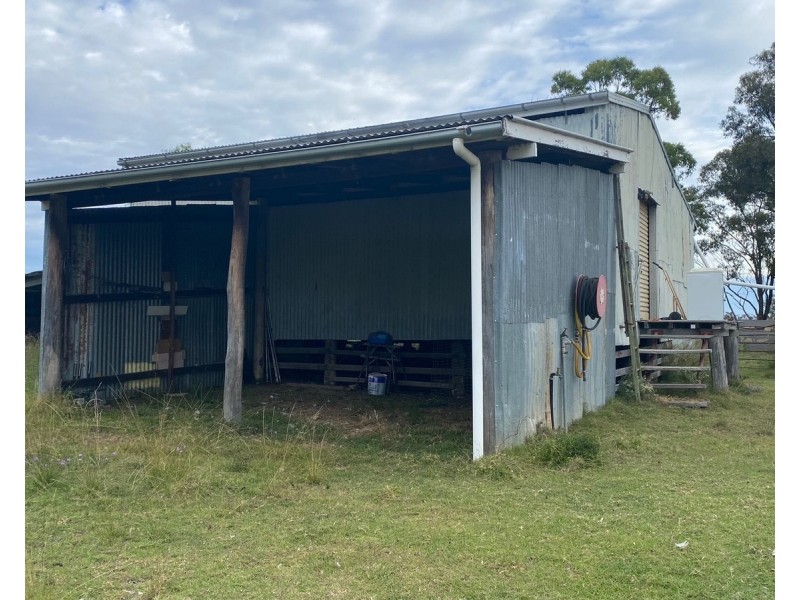 18079 Cunningham Highway, Karara QLD 4352