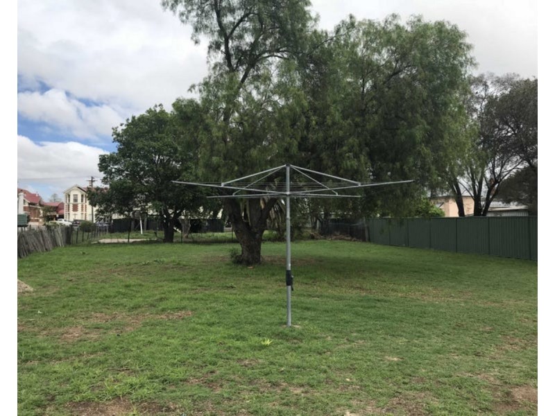 37 Stewart Avenue, Warwick QLD 4370