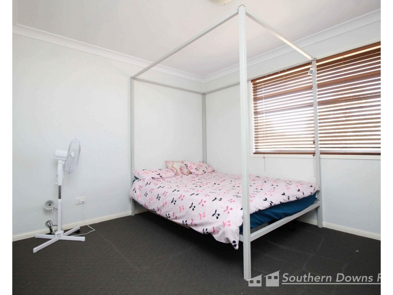 517 Blakes Road, Silverwood QLD 4370