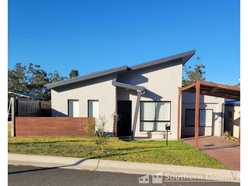 6 Augusta Close, Warwick QLD 4370
