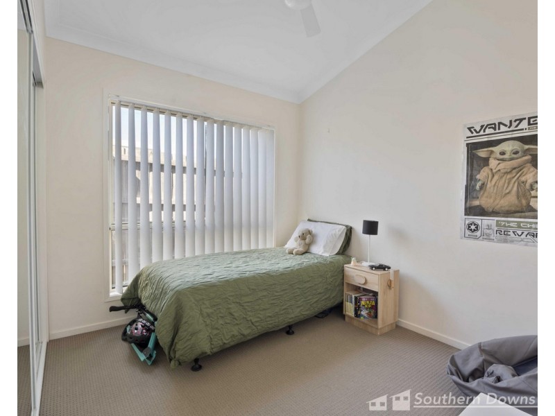 6 Augusta Close, Warwick QLD 4370