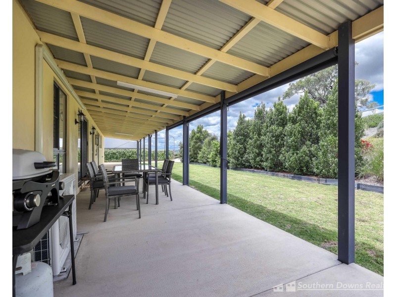 1a Derain Drive, Sladevale QLD 4370