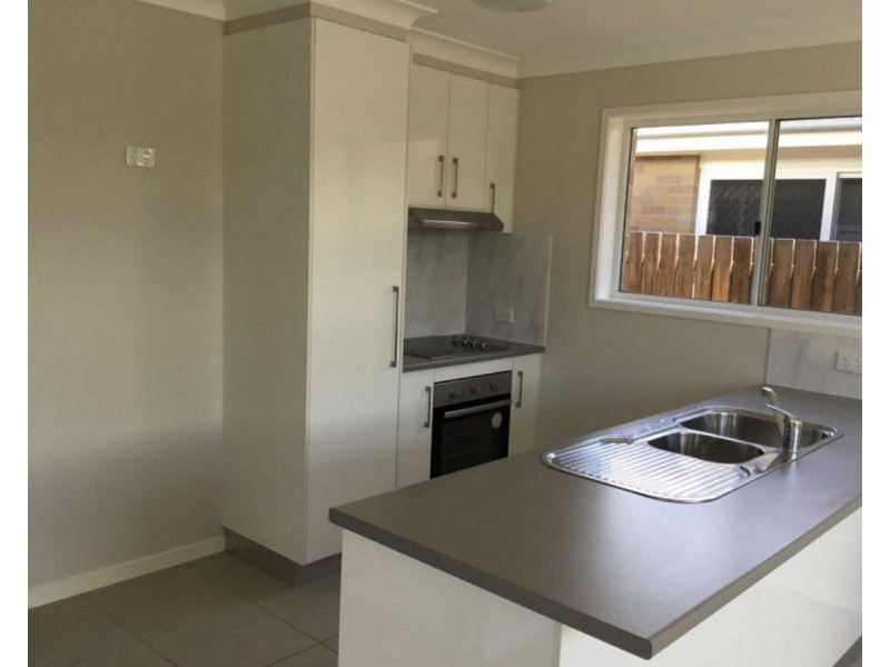 1/43 Pratten Street, Warwick QLD 4370