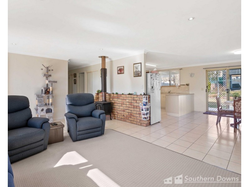 37 Hodgson Street, Maryvale QLD 4370