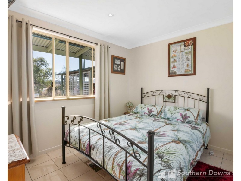 37 Hodgson Street, Maryvale QLD 4370