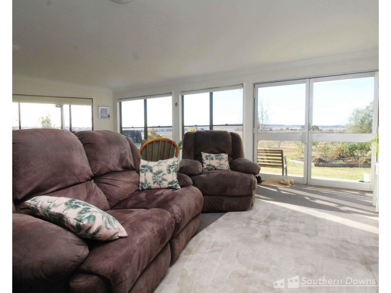 46 Old Goomburra Road, Berat QLD 4362