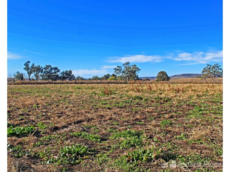 46 Old Goomburra Road, Berat QLD 4362