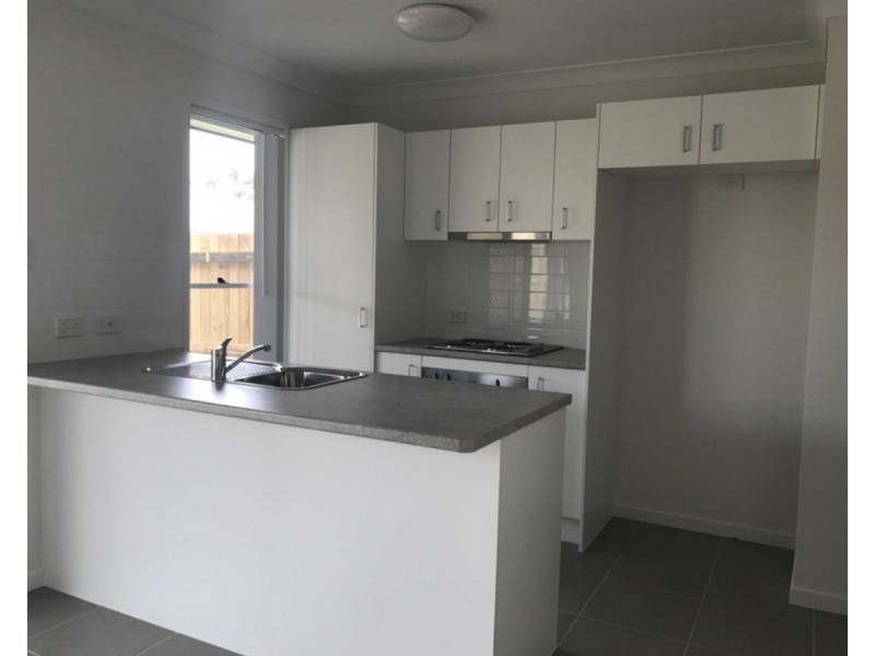 2/51 Maynes Street, Warwick QLD 4370