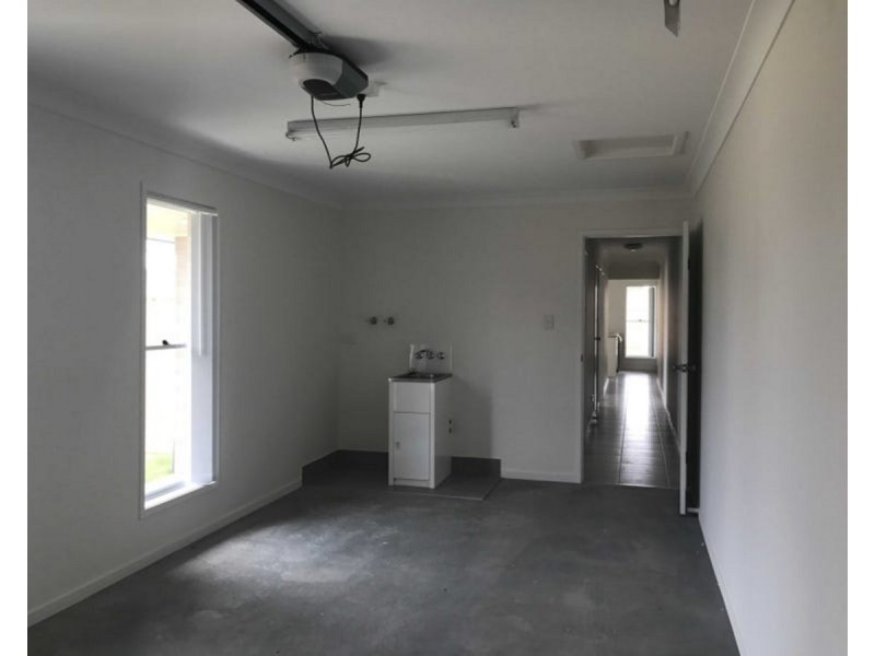 2/51 Maynes Street, Warwick QLD 4370