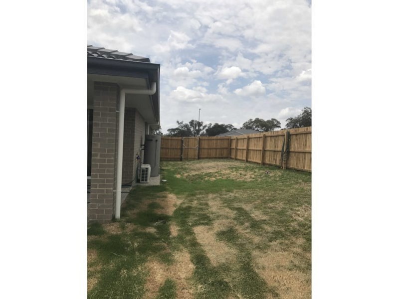 2/51 Maynes Street, Warwick QLD 4370
