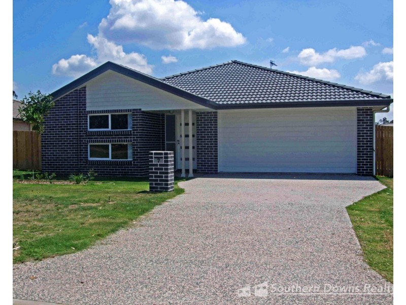 7 Tanna Drive, Warwick QLD 4370