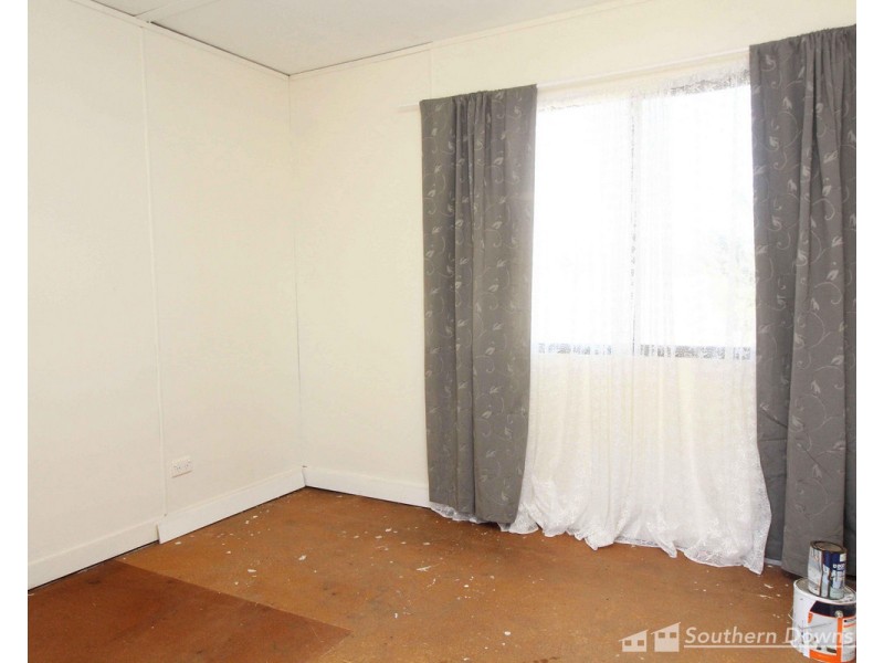 21 Azalea Street, Emu Vale QLD 4371