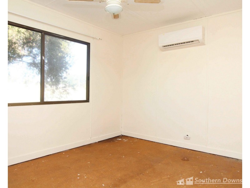 21 Azalea Street, Emu Vale QLD 4371