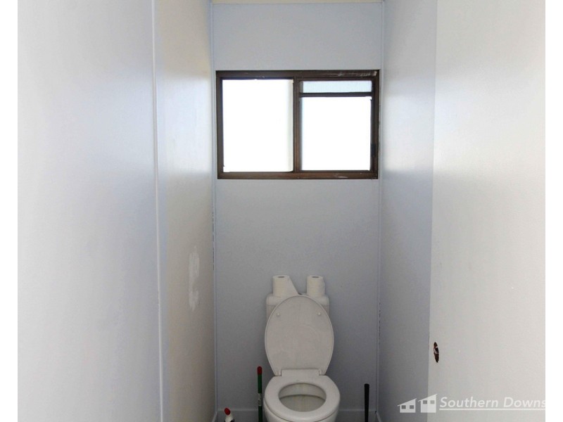 21 Azalea Street, Emu Vale QLD 4371