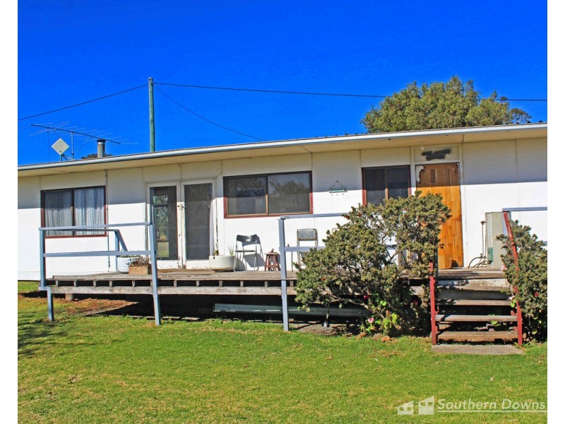 21 Azalea Street, Emu Vale QLD 4371