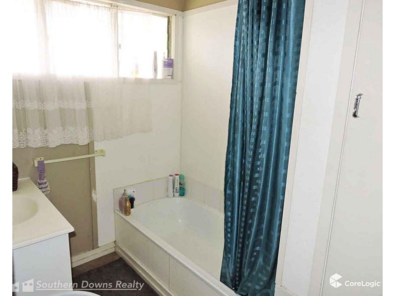 151 Wallace Street, Warwick QLD 4370