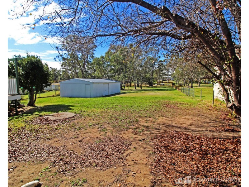 6 Batterham Street, Warwick QLD 4370