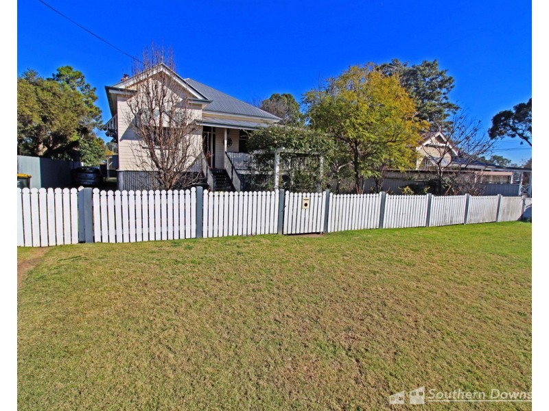 73 Wantley Street, Warwick QLD 4370