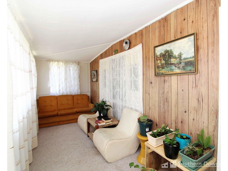 165 Wood Street, Warwick QLD 4370