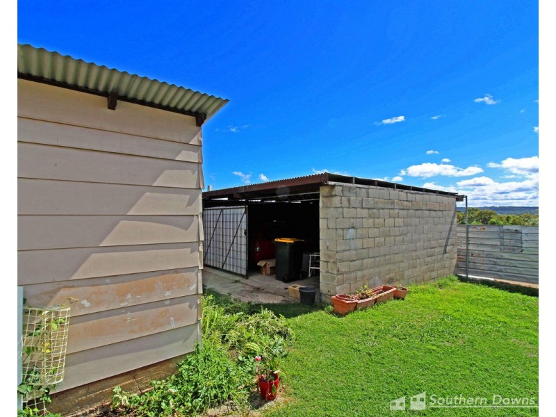 165 Wood Street, Warwick QLD 4370