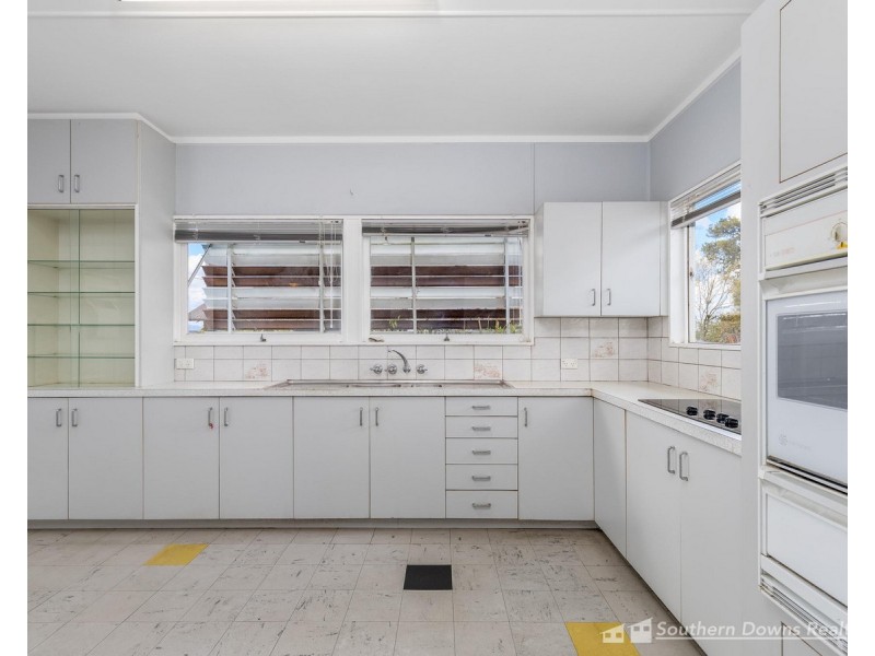 58 Pratten Street, Warwick QLD 4370