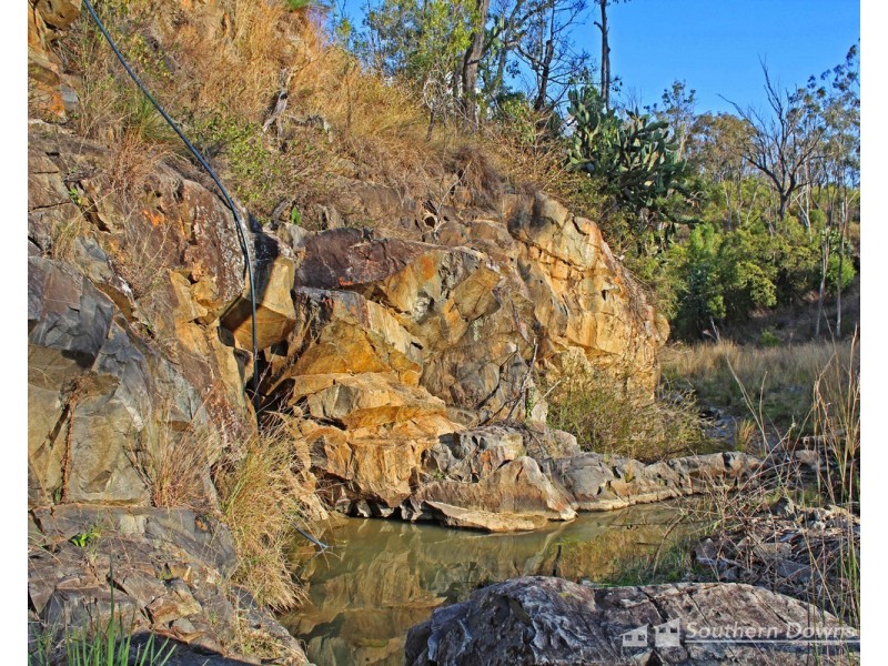 80 Rodgers Creek Road, Rodgers Creek QLD 4370